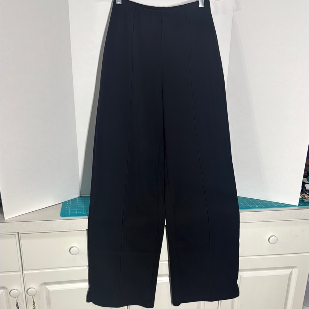 Zara Black High Waisted Pull On Ponte Pin Tuck Seam Comfortable Pant Size Medium